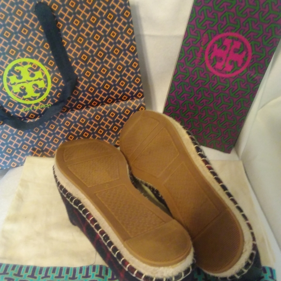 Tory Burch plaid Espadrilles (Authentic) - Picture 7 of 8